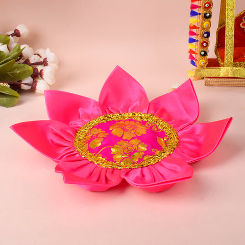 Sacred satin Kamal Asan with lotus design and golden lace border for pooja and meditation. India’s Largest Pooja Accessories Brand - www.satvikworld.com