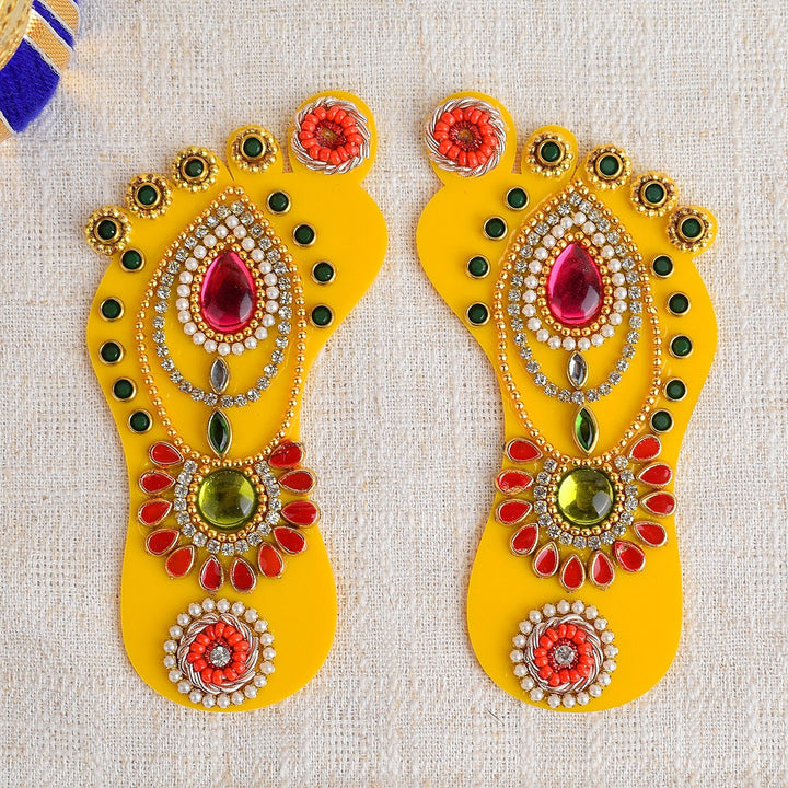 Beautiful Laxmi Charan sticker featuring golden footprints symbolizing the arrival of Goddess Lakshmi and inviting prosperity into the home. India’s Largest Pooja Accessories Brand – www.satvikworld.com