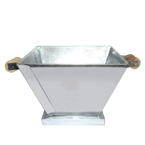 Iron Hawan Kund with free Havan Samagri set for sacred fire rituals, perfect for home pooja, havan ceremonies, and Vedic offerings. India’s Largest Pooja Accessories Brand – www.satvikworld.com