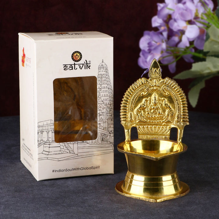 Brass Kamakshi Amman Diya (Large) – Grand and intricately crafted traditional brass oil lamp representing Goddess Kamakshi, perfect for temple use and auspicious rituals. India’s Largest Pooja Accessories Brand – www.satvikworld.com